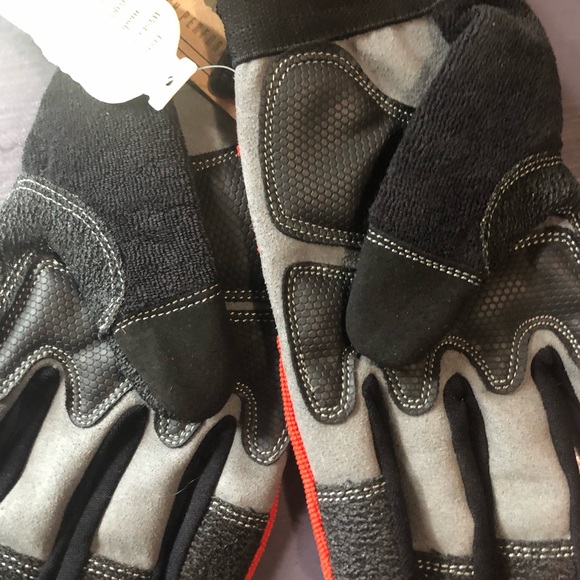 gardeners delight 2 pairs of high quality pruners  one pair high quality gloves - Picture 6 of 7